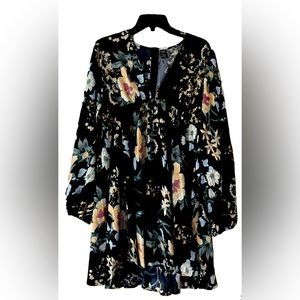 Floral long-Sleeve Dress